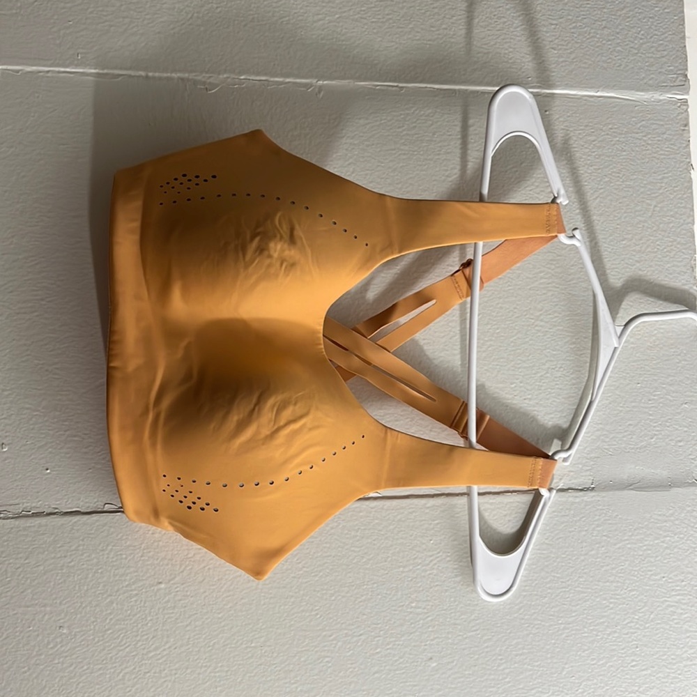 Lululemon sports bra - 34C